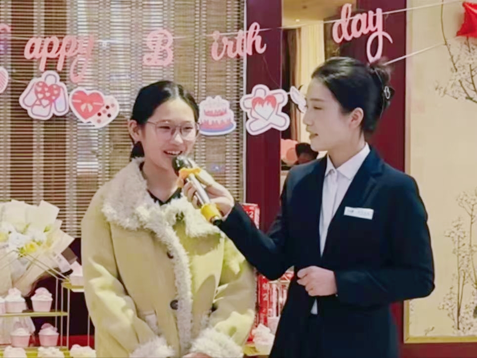 人生第一次，主持夢的初次綻放