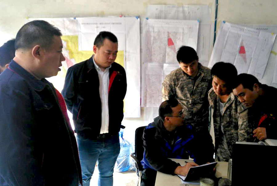 武警黃金地質(zhì)研究所總工程師到貴州開(kāi)元調(diào)研指導(dǎo)工作——集團(tuán)董事長(zhǎng)許明月赴貴州全程陪同